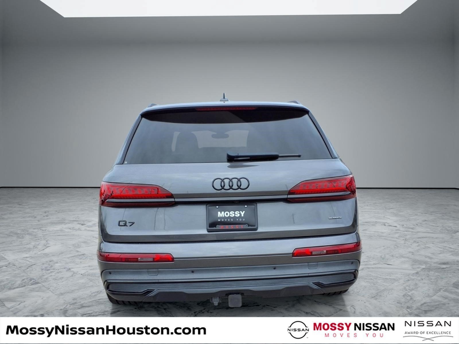 Used 2023 Audi Q7 3.0T Prestige w/ Prestige Package AWD/4WD image 6