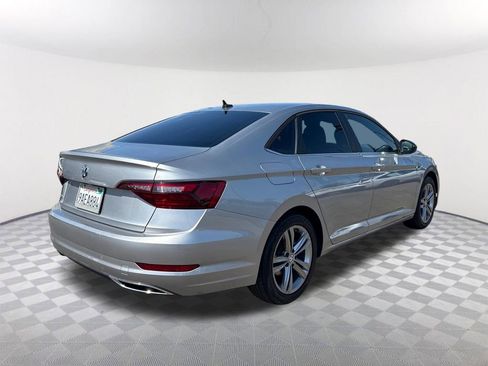 Used 2021 Volkswagen Jetta FWD image 4