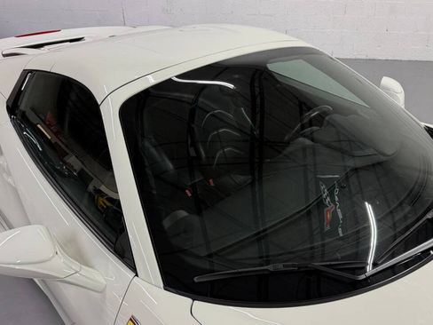 Used 2019 Ferrari 488 Spider RWD image 7