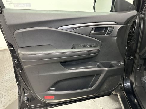 Certified 2023 Honda Passport TrailSport image 20