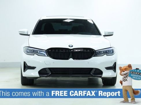 Used 2020 BMW 330i Sedan w/ Convenience Package RWD image 2