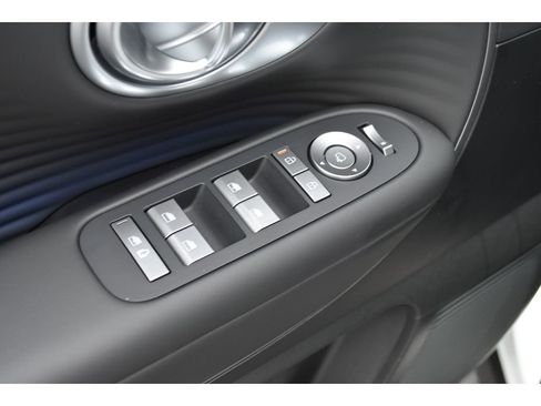 New 2026 Hyundai Ioniq 9 SEL image 19