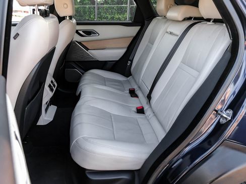 Used 2021 Land Rover Range Rover Velar R-Dynamic S image 44