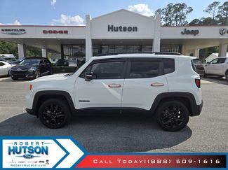 Used 2023 Jeep Renegade Altitude image 1