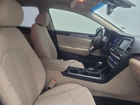 Used 2019 Hyundai Sonata SEL w/ Tech Package 02 image 21