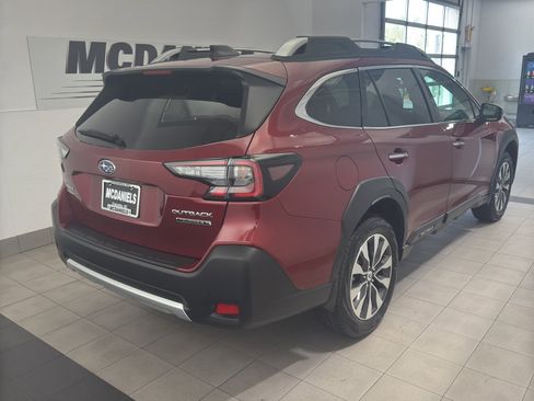 Used 2025 Subaru Outback Touring XT w/ Popular Package #2 image 4