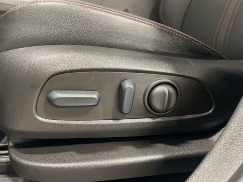 Certified 2022 Chevrolet Equinox RS image 12