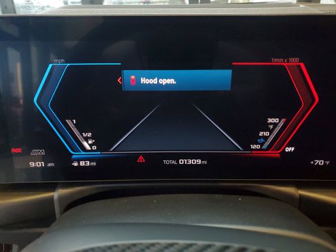 Used 2025 BMW M4 Coupe w/ Executive Package image 33