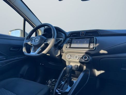 Used 2021 Nissan Versa S image 14