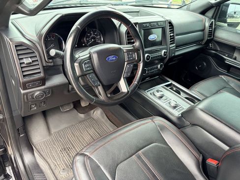 Used 2021 Ford Expedition Limited w/ Equipment Group 303A AWD/4WD image 15