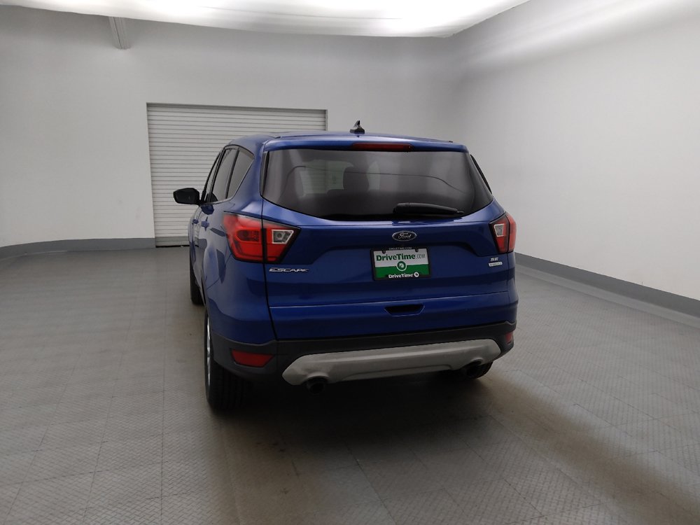 Used 2019 Ford Escape SE FWD image 6