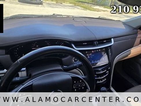 Used 2014 Cadillac XTS FWD image 40