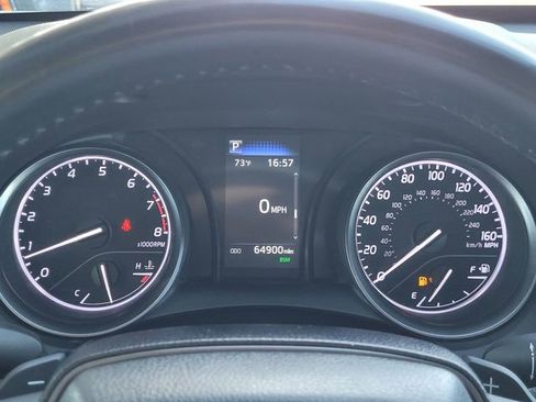 Used 2024 Toyota Camry SE FWD image 8
