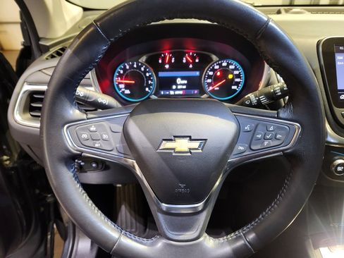 Used 2019 Chevrolet Equinox Premier image 18