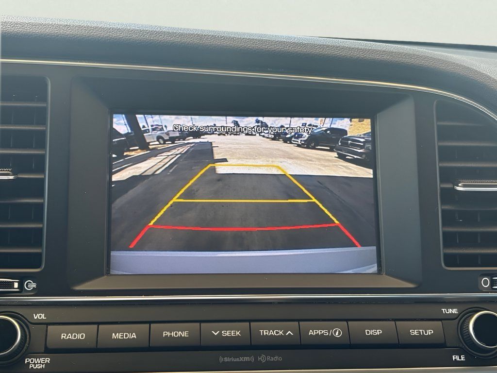 Used 2018 Hyundai Elantra SEL FWD image 6