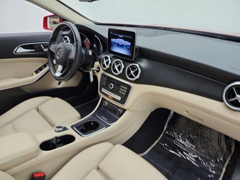 Used 2019 Mercedes-Benz GLA 250 image 22