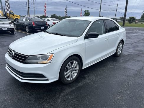 Used 2015 Volkswagen Jetta S w/ Welcome Package FWD image 1