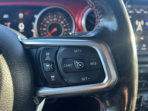 Used 2021 Jeep Wrangler Unlimited Rubicon w/ Dual Top Group image 18