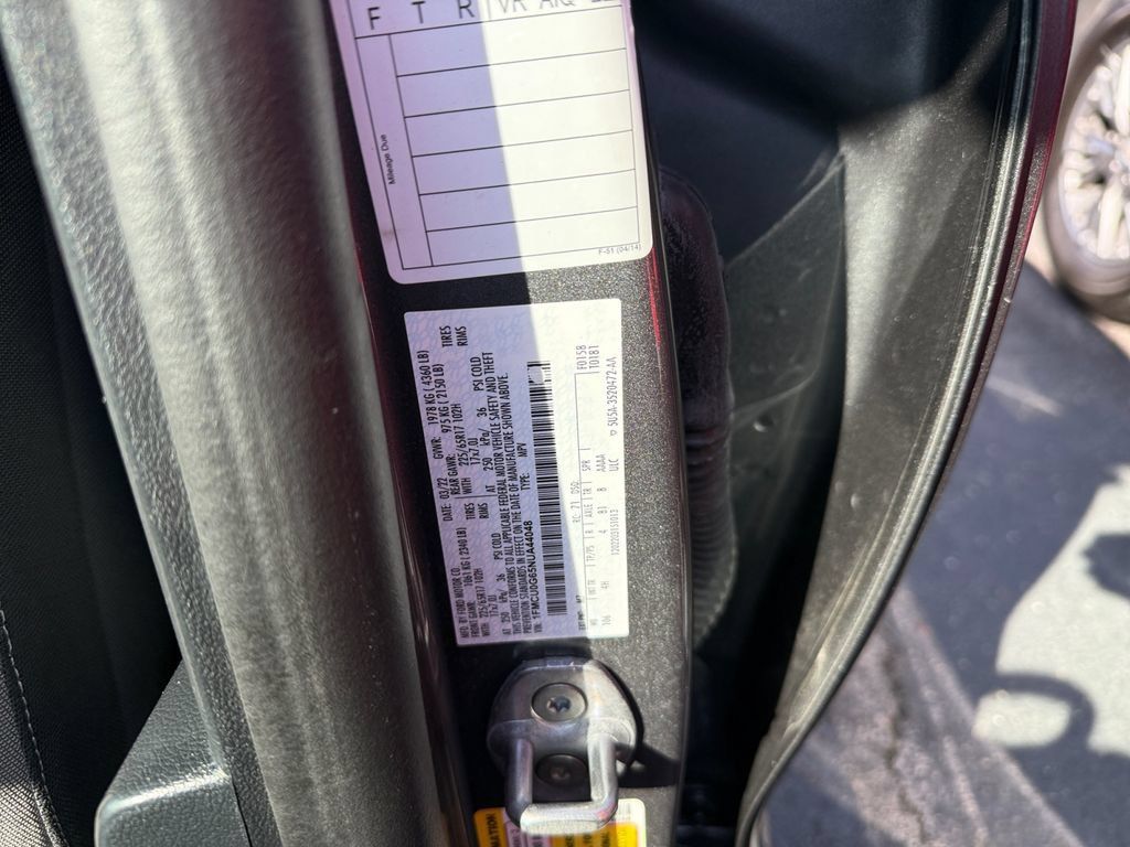 Used 2022 Ford Escape SE FWD image 28