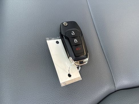 Used 2025 Ford F250 XL w/ XL Driver Assist Package image 48