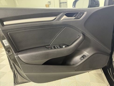 Used 2017 Audi A3 2.0T Premium w/ Convenience Package image 19