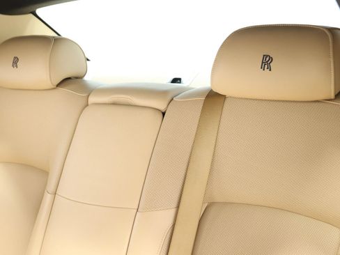 Used 2011 Rolls-Royce Ghost RWD image 57