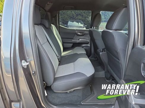 Used 2023 Toyota Tacoma 4x4 Double Cab image 16