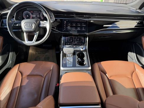 Used 2019 Audi Q8 Premium Plus w/ Premium Plus image 11