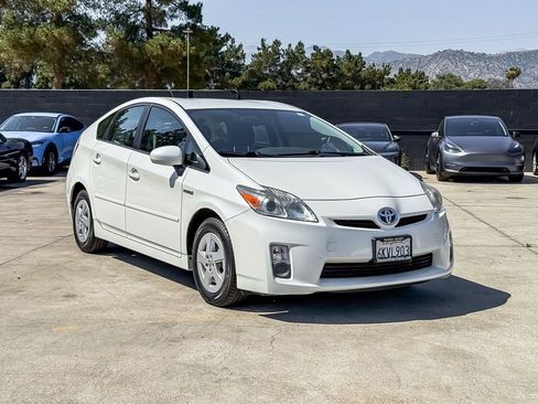 Used 2010 Toyota Prius FWD image 4