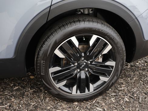 Used 2024 Kia Telluride SX image 39