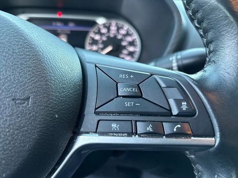 Used 2023 Nissan Sentra SV FWD image 15