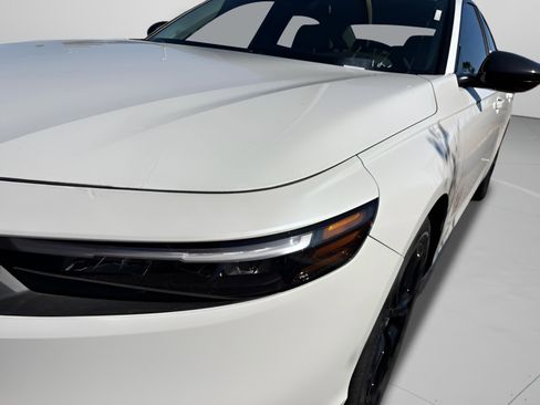 New 2025 Honda Accord SE image 26