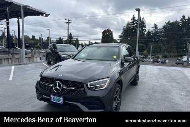 Used 2020 Mercedes-Benz GLC 300 4MATIC image 1