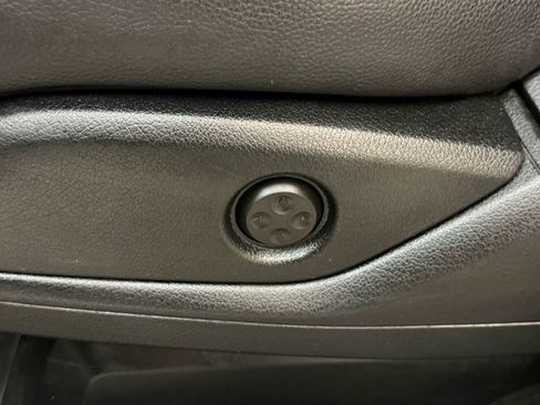 Used 2016 Mercedes-Benz GL 450 4MATIC image 29