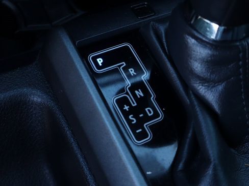 Used 2019 Toyota Tacoma TRD Sport image 35