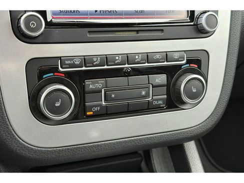 Used 2012 Volkswagen Eos Komfort image 20