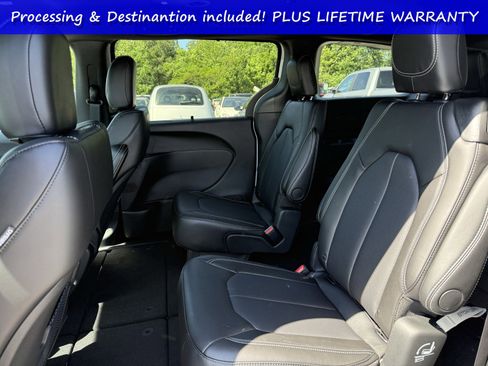 New 2026 Chrysler Voyager LX FWD image 12