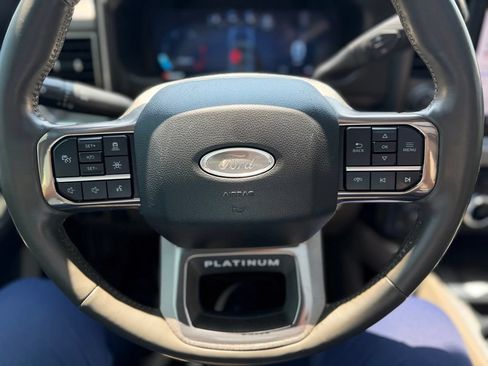 Used 2025 Ford F250 Platinum w/ Platinum Plus Package AWD/4WD image 11