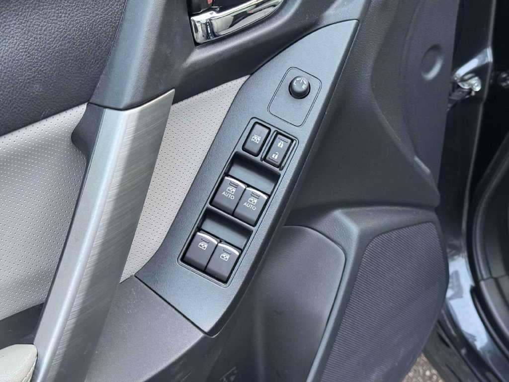 Used 2017 Subaru Forester 2.5i Limited AWD/4WD image 19