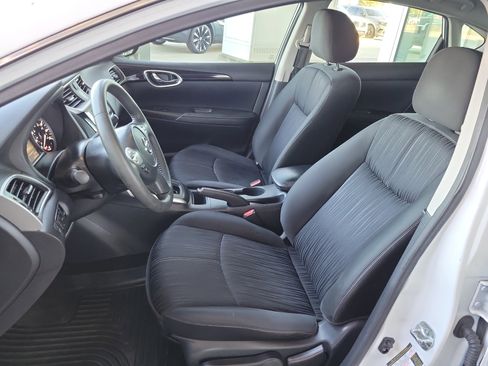 Used 2018 Nissan Sentra SV image 13