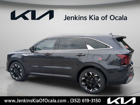New 2026 Kia Sorento EX FWD image 5