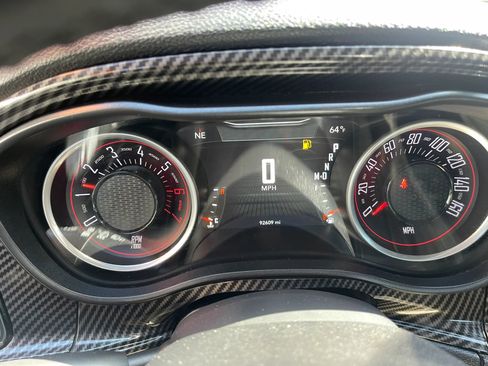 Used 2016 Dodge Challenger R/T RWD image 19