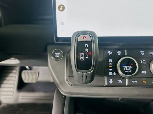 New 2026 Land Rover Defender 130 S image 18