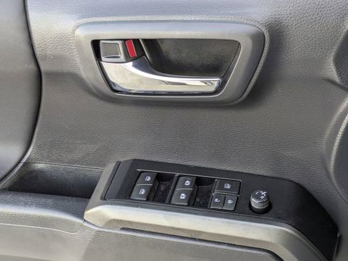 Used 2023 Toyota Tacoma TRD Sport image 24