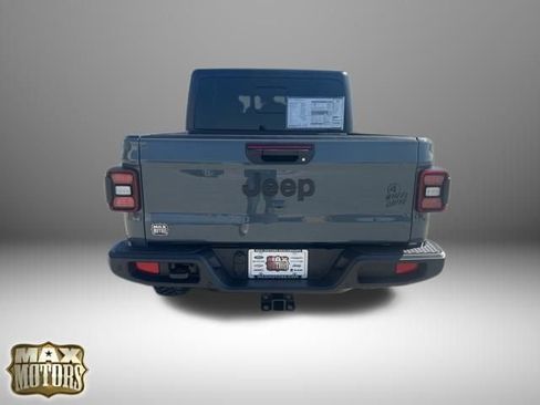 New 2025 Jeep Gladiator Willys image 7