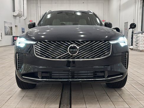 New 2026 Volvo XC90 T8 Plus w/ Protection Package Premier AWD/4WD image 10