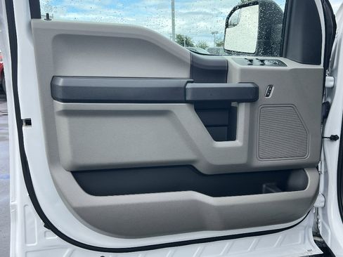 Certified 2019 Ford F150 XL w/ Equipment Group 101A Mid AWD/4WD image 27