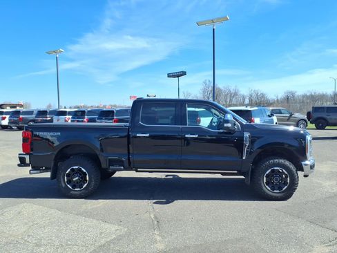 Used 2026 Ford F250 King Ranch w/ Tremor Off-Road Package AWD/4WD image 7