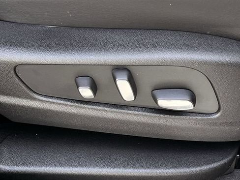 Certified 2024 Cadillac XT5 Premium Luxury w/ LPO, Floor Liner Package image 26