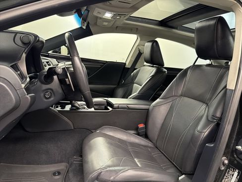 Used 2020 Lexus ES 350 w/ Accessory Package 2 FWD image 28